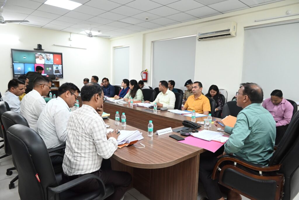 अपर आयुक्त की अध्यक्षता में हुई लैंड फ्रॉड समन्वय समिति की बैठकगढ़वाल मंडल के 07 जिलों में लैंड फ्रॉड के दर्ज 58 मामलों में से 08 का मौके पर निस्तारणलैंड फ्रॉड मामलों को गंभीरता से ले अधिकारी, तेजी से करें वादों का निस्तारण : अपर आयुक्तलैंड फ्रॉड में दर्ज कुल 58 मामलों में से सबसे अधिक 45 मामले देहरादून जिले से संबंधित